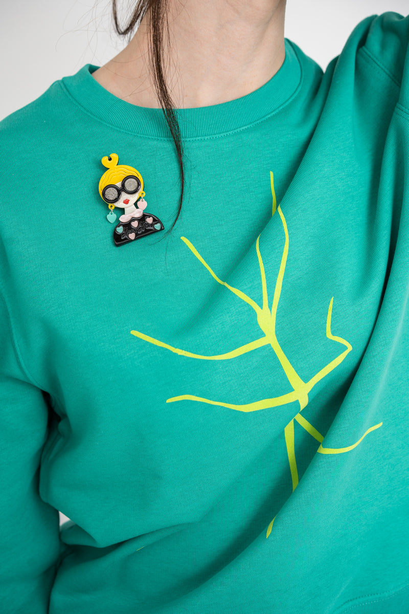 Brooch-girl with glasses