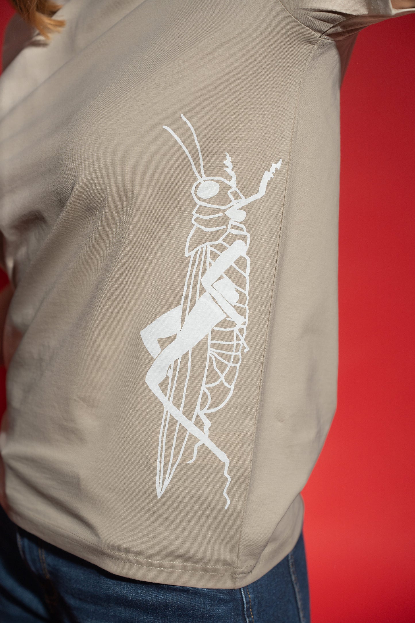 T shirt unisex bela kobilica