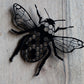 BEE BROCHE / PLEXIGLASS