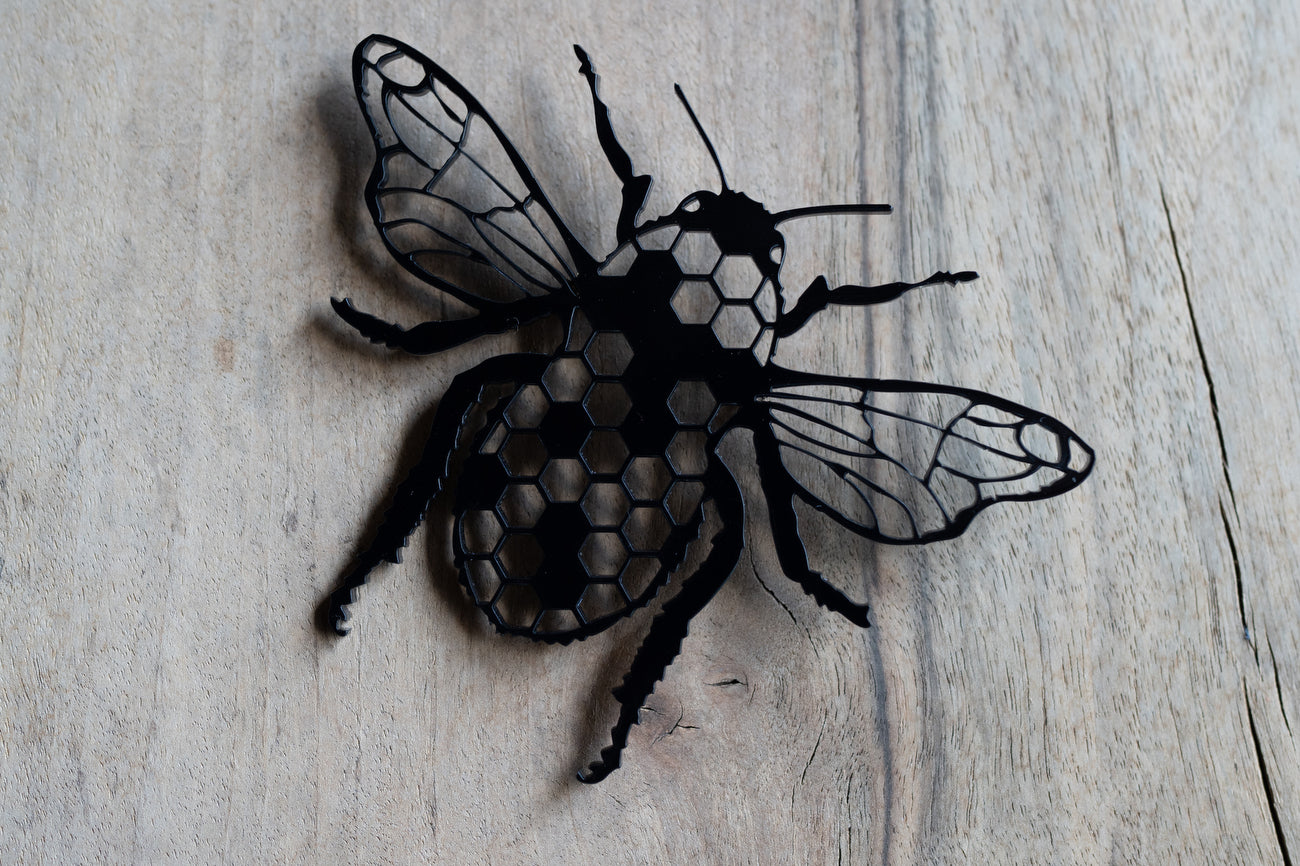 BEE BROCHE / PLEXIGLASS