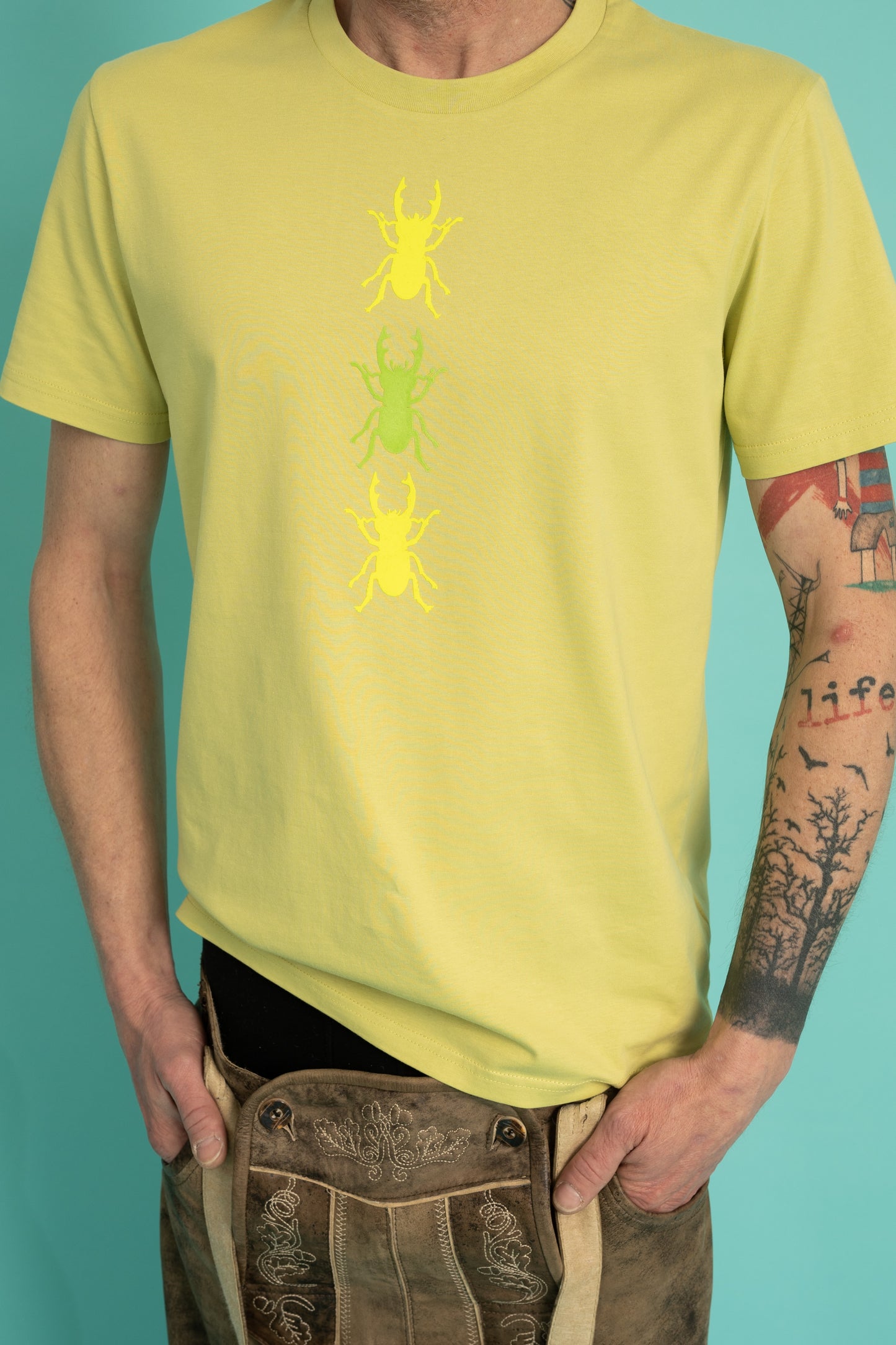 Lime tee with scarab in plush
