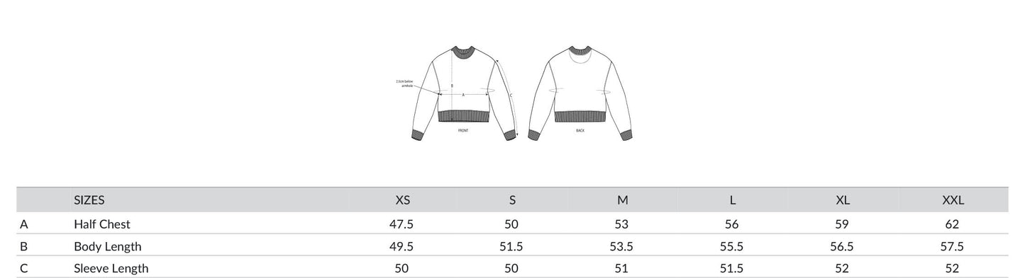 Short Sweater with a Bee - SAMPLE -30%