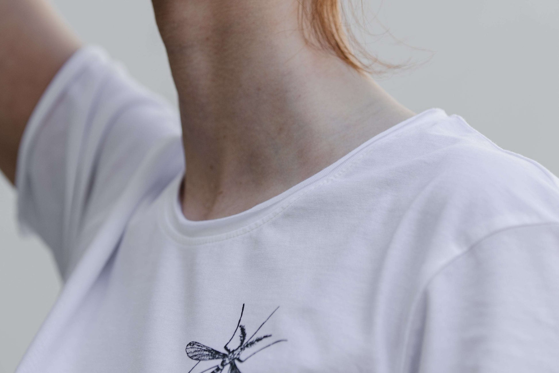 Družina komarjev - ženski ali unisex model - 120 g bombaž